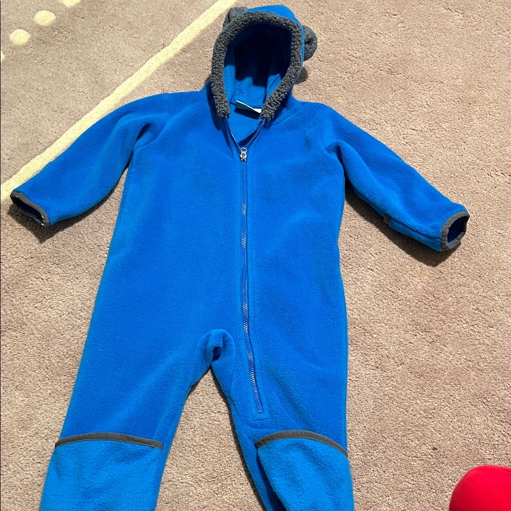 Columbia 12-18 Month Pram